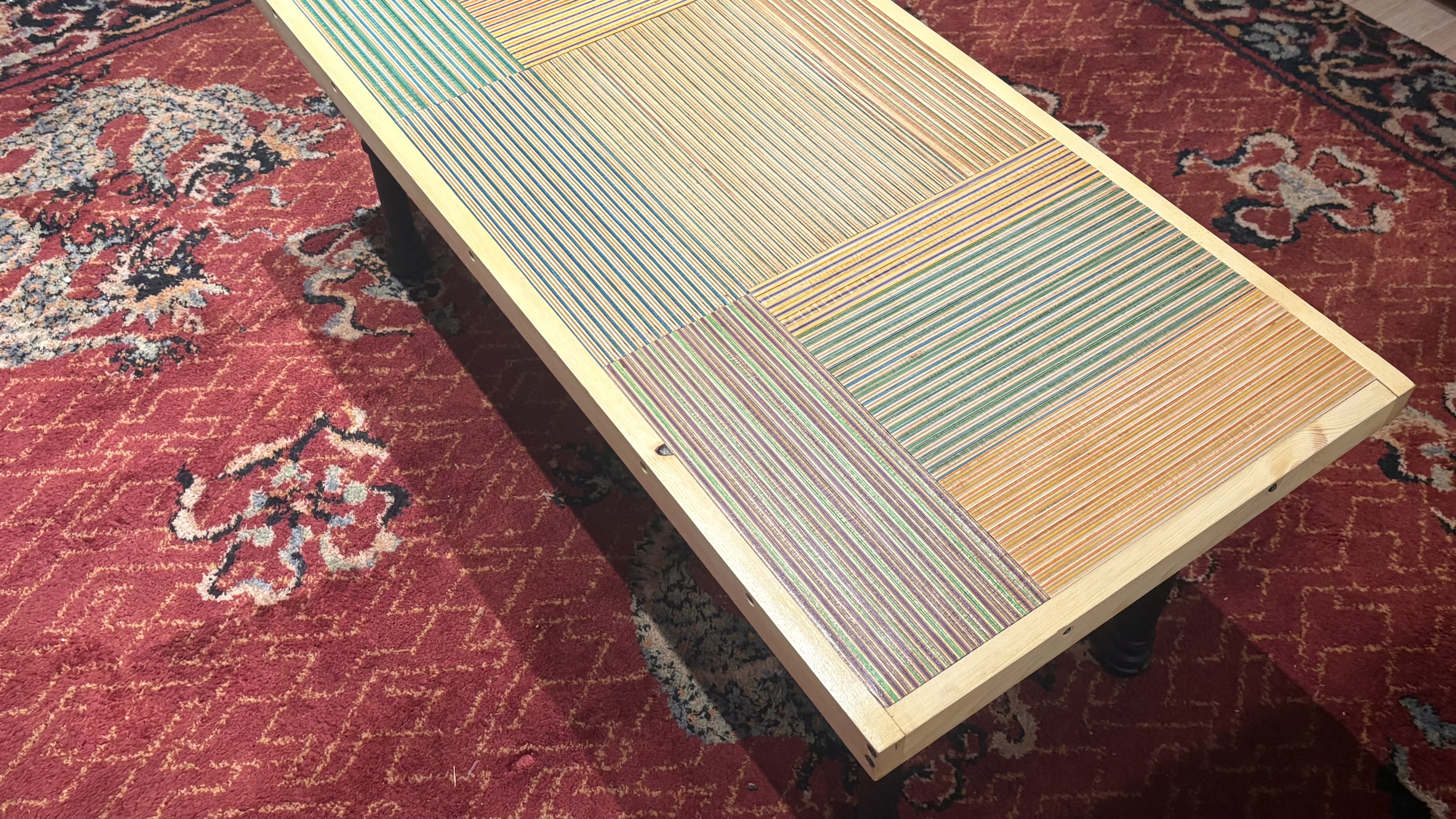 Coffee table detail view